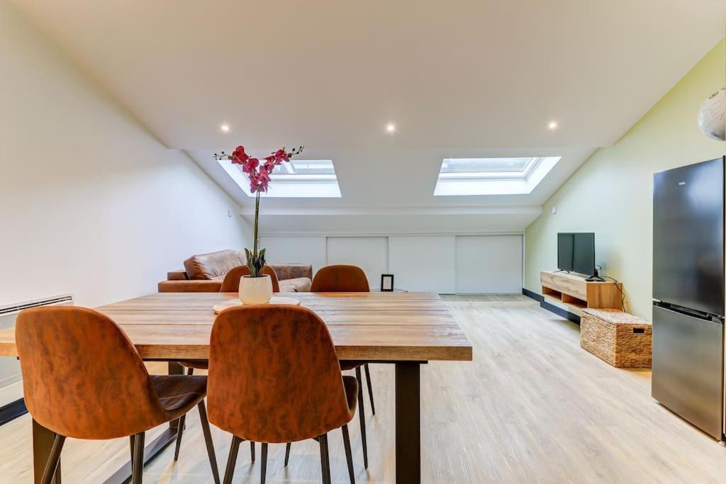 La Cambuse Topdestination-Bourg - Centre Ville - Classe 3 Etoiles Ngoại thất bức ảnh