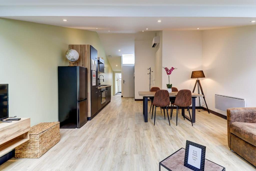 La Cambuse Topdestination-Bourg - Centre Ville - Classe 3 Etoiles Ngoại thất bức ảnh